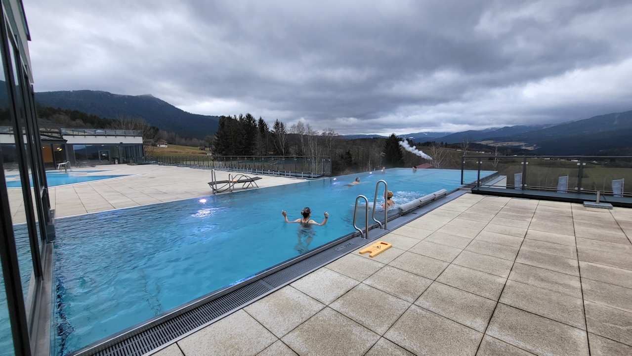 Pool Hotel Sonnenhof