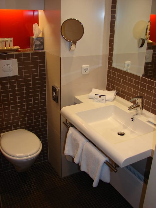 Modern gestaltetes Badezimmer Best Western Hotel Bamberg