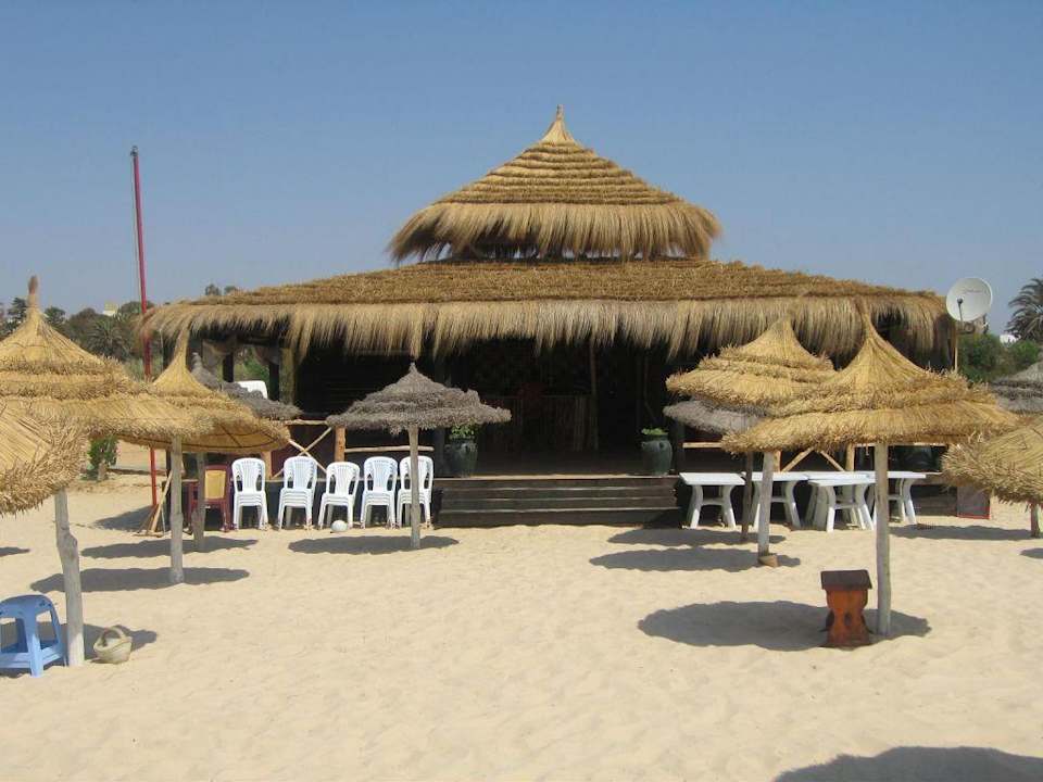 African Queen Strandbar Hotel African Queen