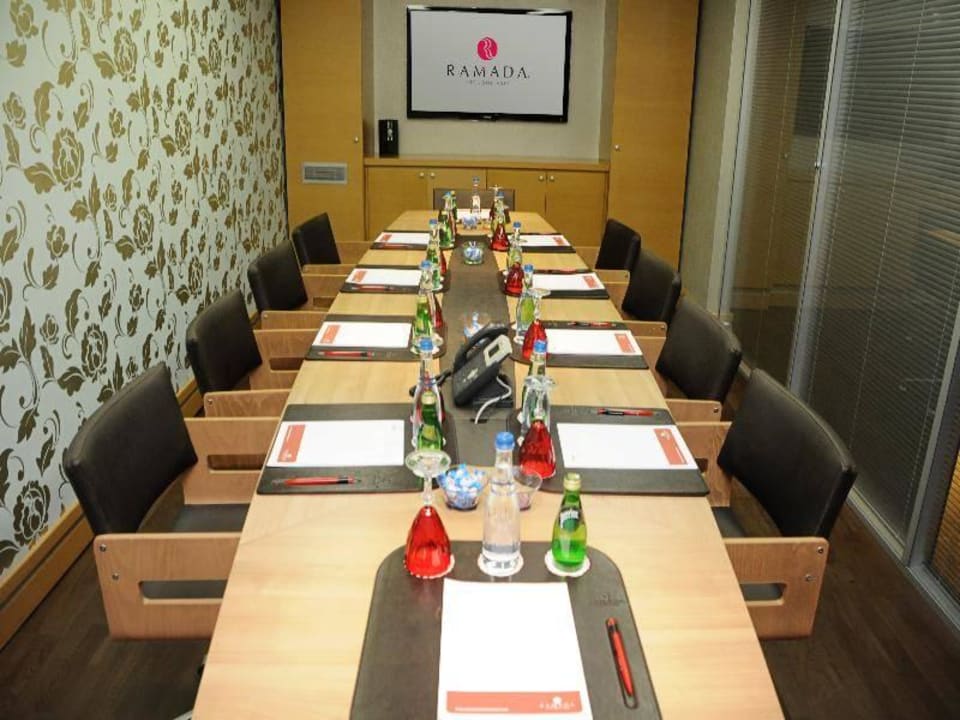 Meeting room Ramada Hotel Istanbul Asia