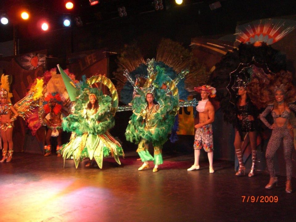 Brasil Tropical Show Green Max Hotel