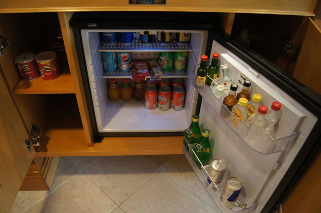 Minibar - kostenpflichtig Hilton Dubai Jumeirah