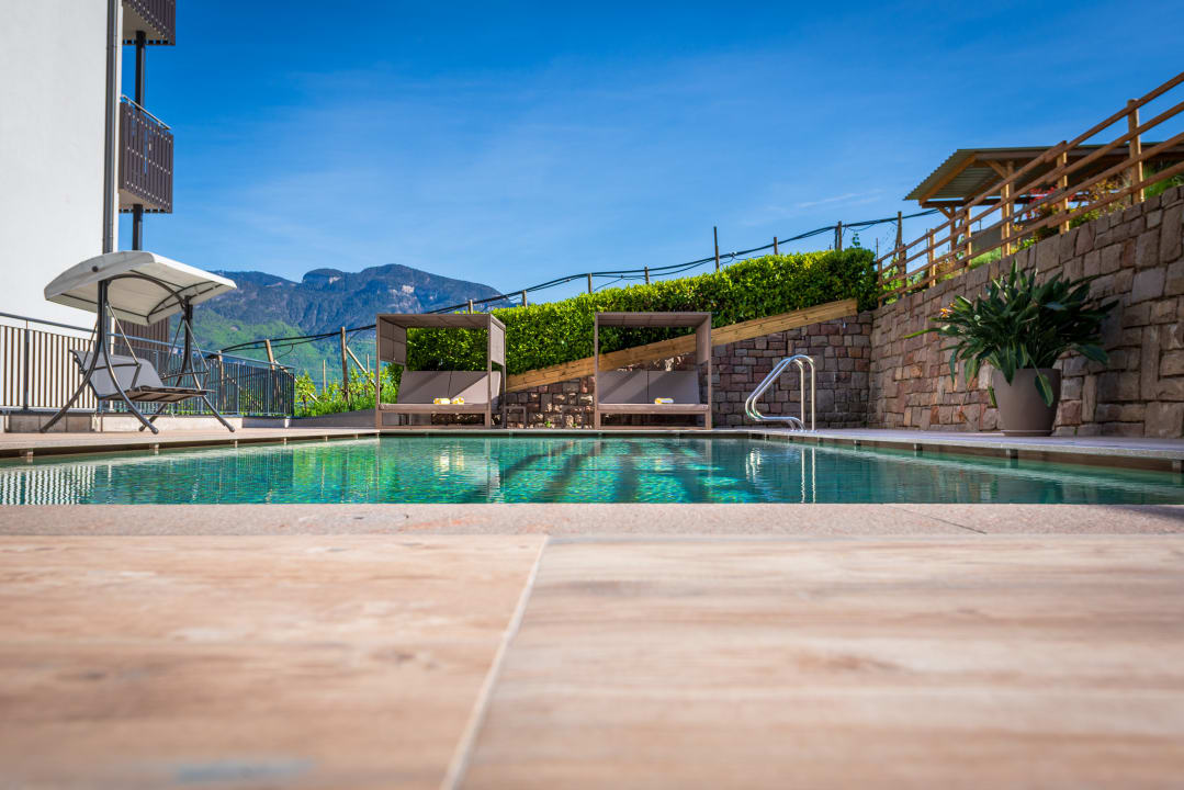 Pool Residence Garni Hotel Vineus