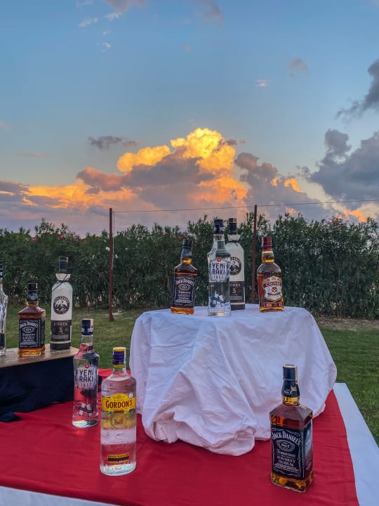 Strand J'adore Deluxe Hotel & Spa