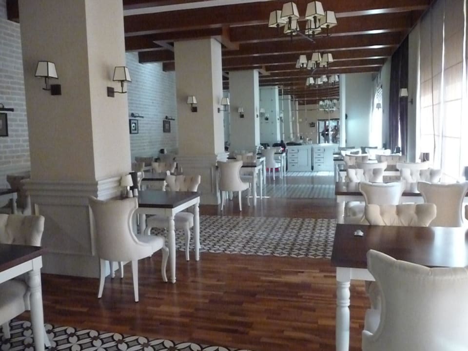 Ponte Vecchio im Winter Limak Limra Hotel & Resort