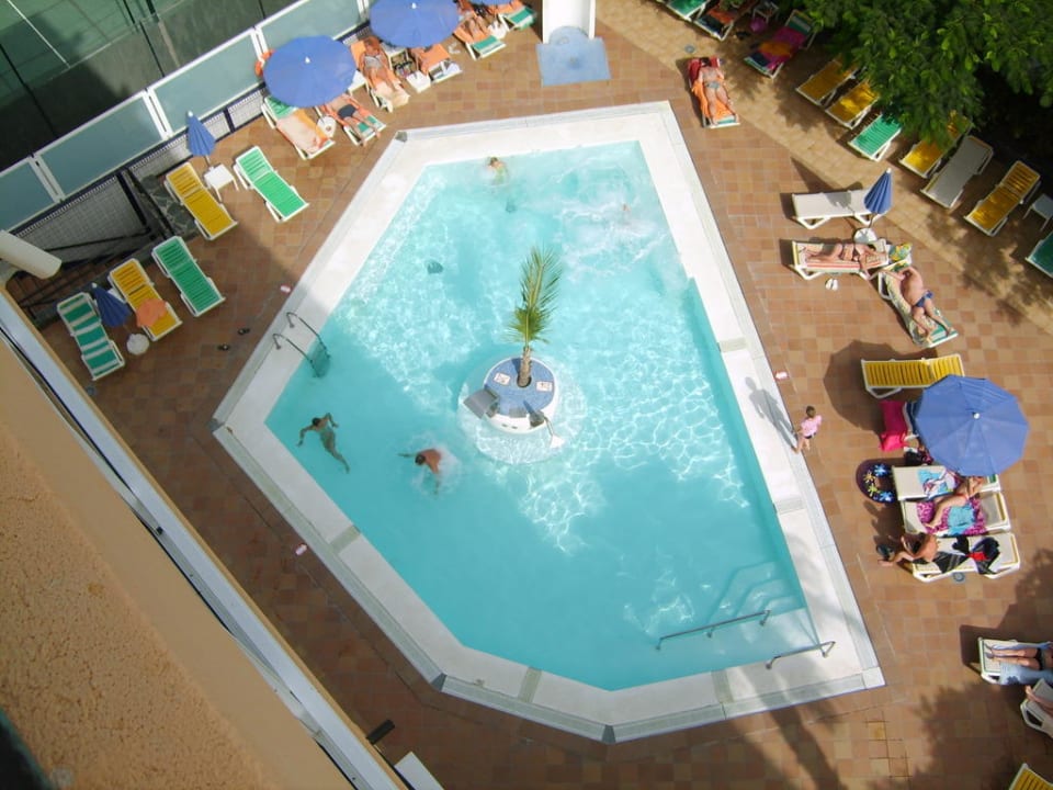 Kleiner Pool allsun Hotel Lucana
