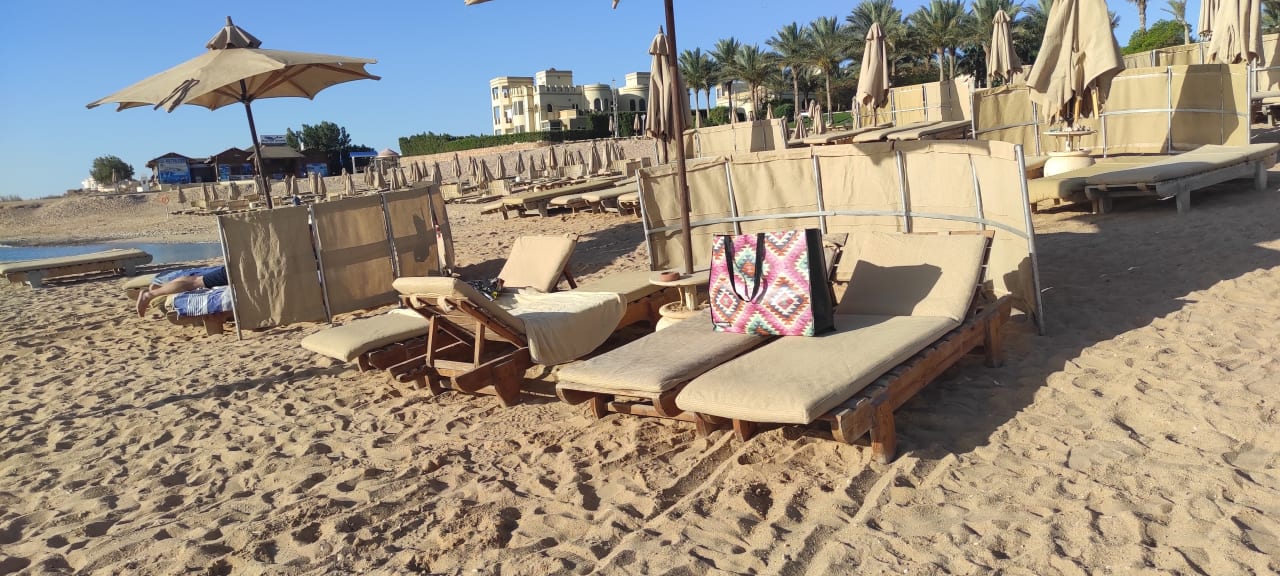 Strand Serenity Alpha Beach