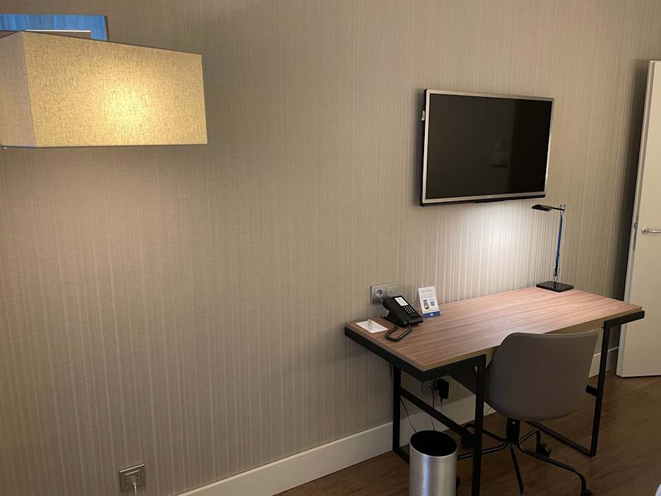 Zimmer Hotel NH Hamburg Altona