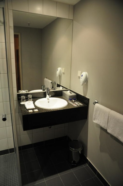 Badezimmer Park Inn by Radisson Frankfurt Airport