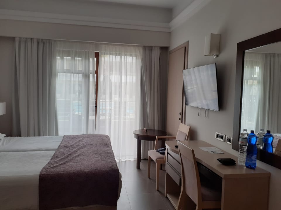 Zimmer Porto Platanias Beach Resort & Spa