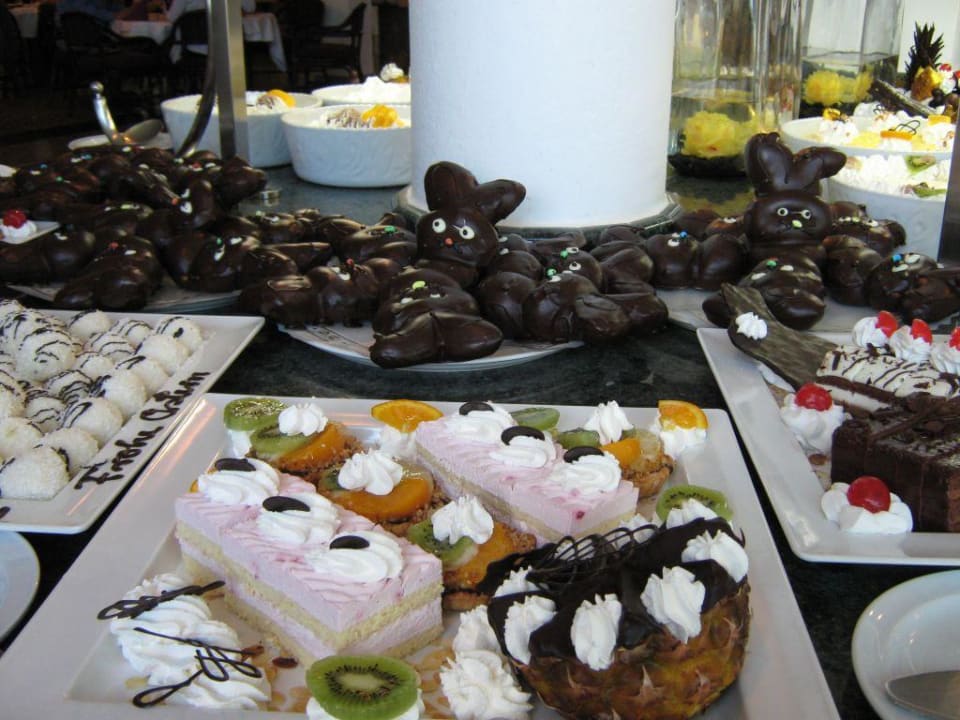 Osterbuffet allsun App.-Hotel Esquinzo Beach