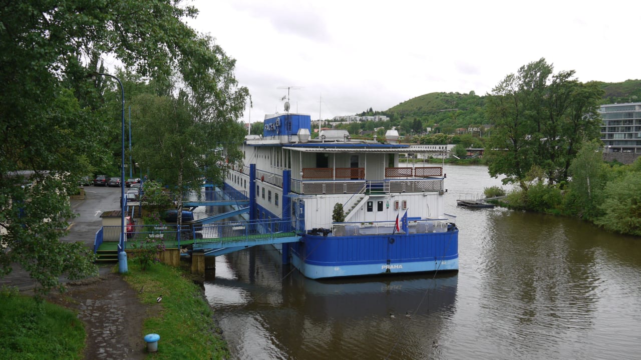 Außenansicht Botel Racek