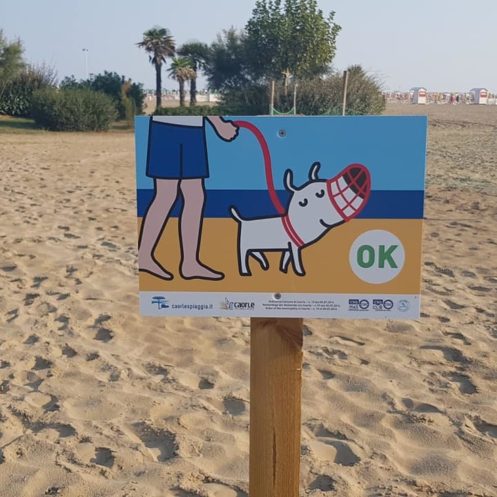 Strand Hotel Karinzia