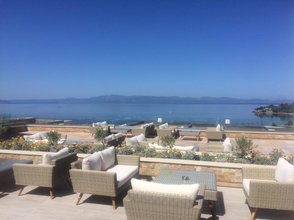 Bar area with view to the sea Miraggio Thermal Spa Resort