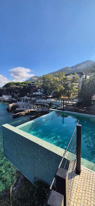 Pool Maritim Marina Bay Resort SPA & Casino