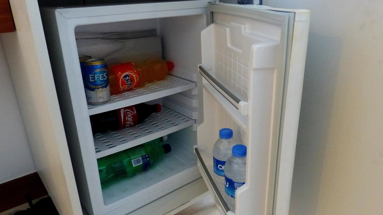 Das gibt es täglich im Kühlschrank Sunis Evren Beach Resort Hotel & Spa