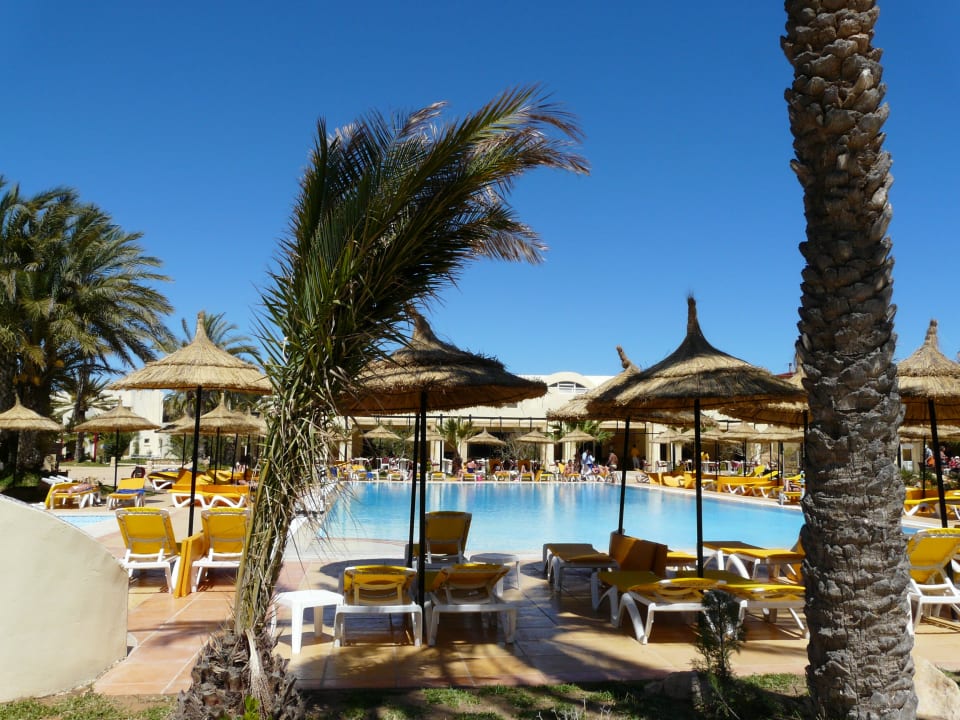 Une des piscines TUI MAGIC LIFE Penelope Beach