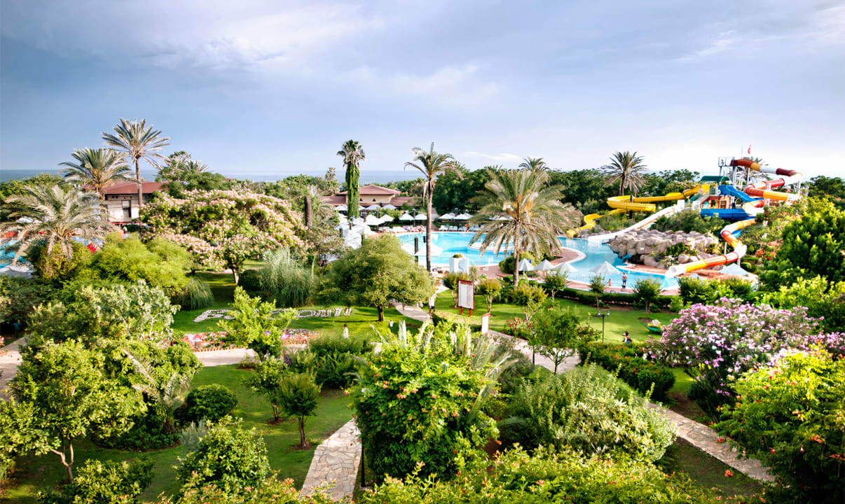 Pool Belconti Resort Hotel