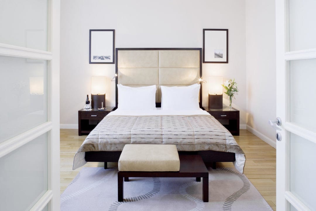 Guest Room Sheraton Istanbul Levent