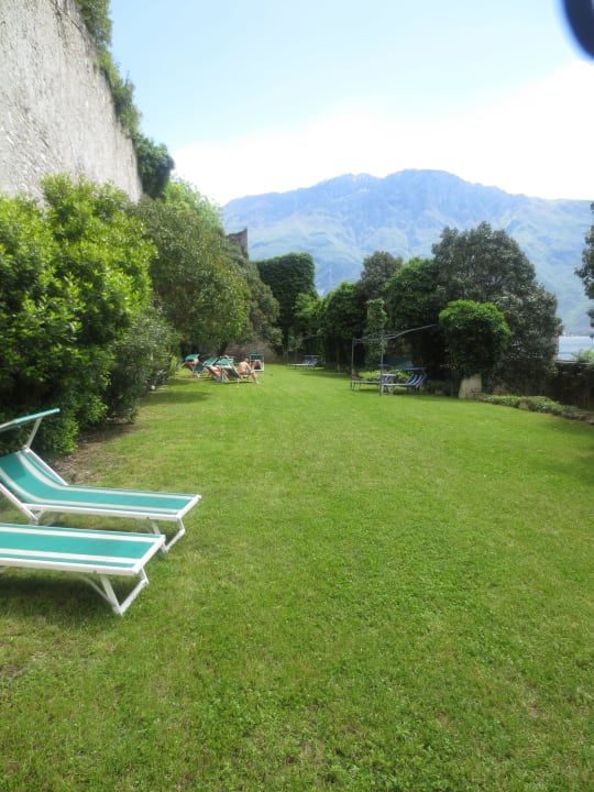 Liegewiese Villa Romantica Beach Resort