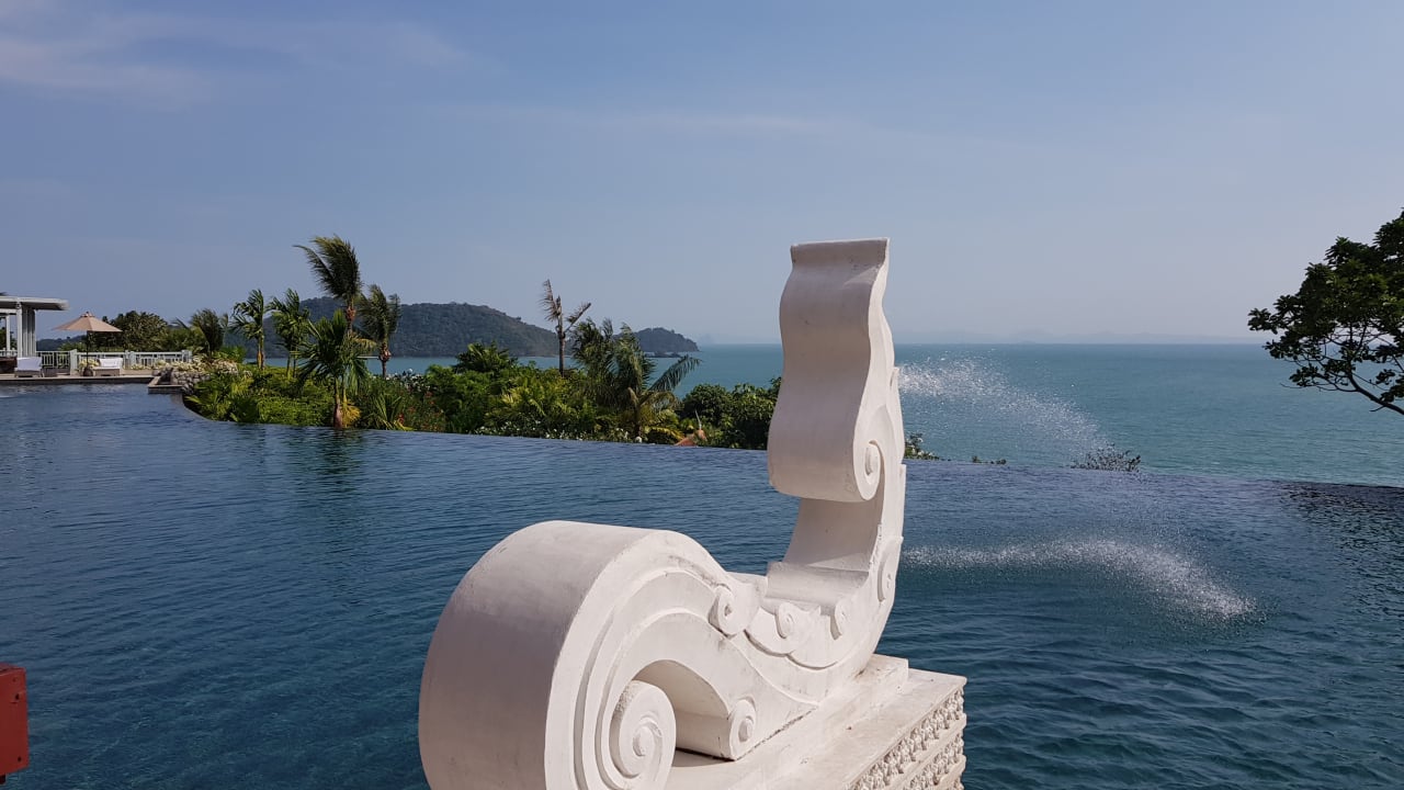 Pool Amatara Welleisure Resort