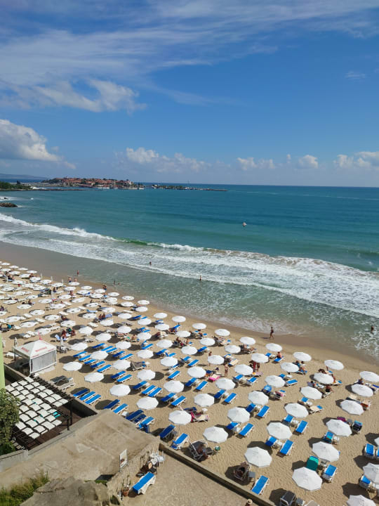 Strand Hotel Bilyana Beach