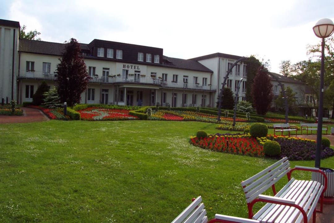 Hotelansicht aus dem Kaiser Karl Park Best Western Premier Park Hotel & Spa