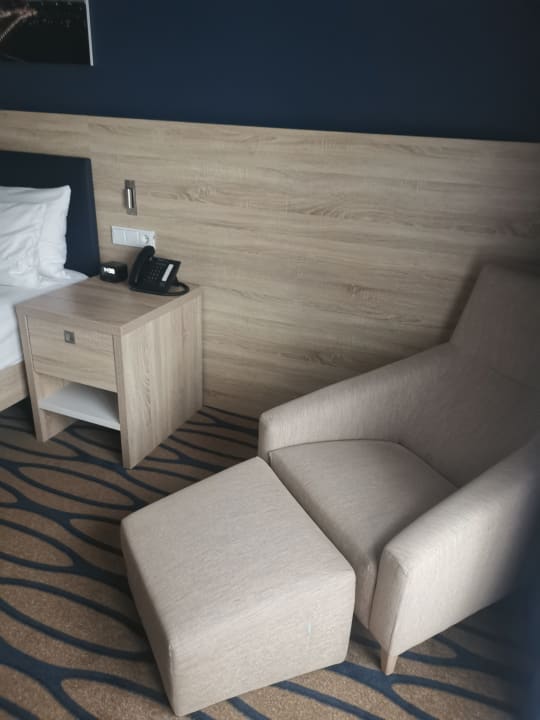 Zimmer Hampton By Hilton Frankfurt Airport