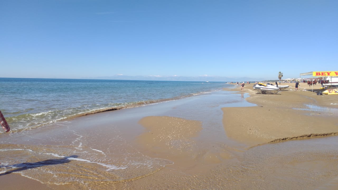 Strand Mary Hotel Side