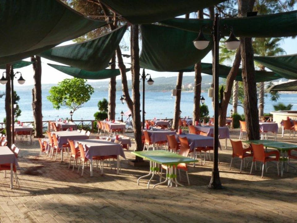 Blick aufs "Fisch-Restaurant" Lonicera Resort & Spa Hotel