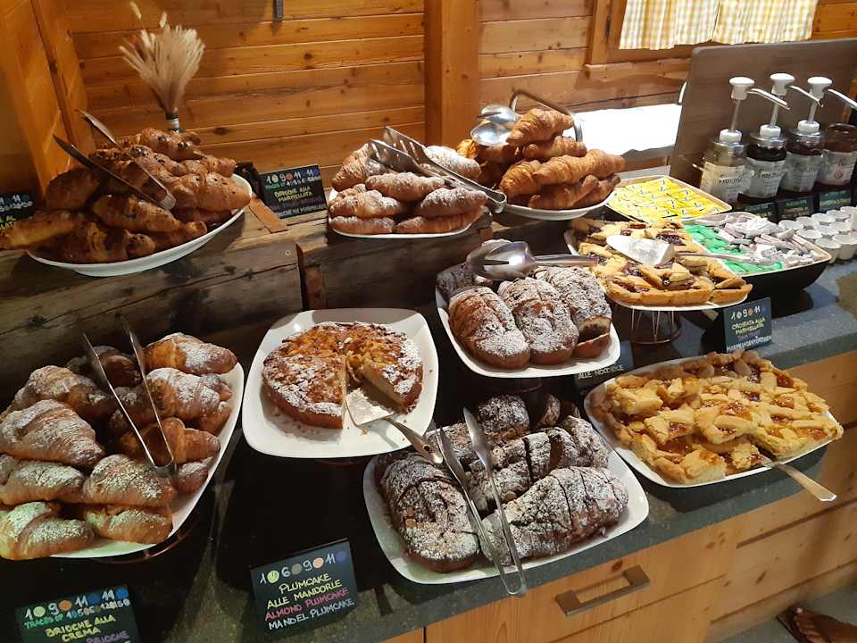 Gastro Hotel Alpine Mugon