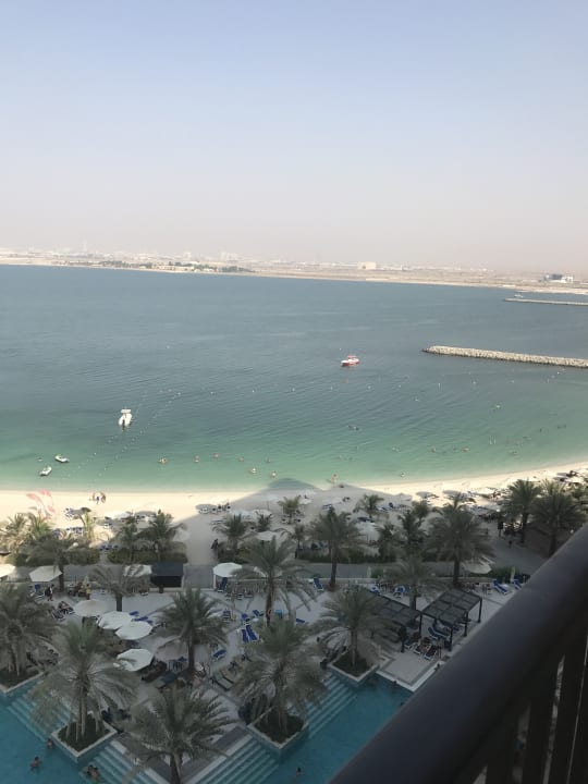 Strand DoubleTree by Hilton Resort & Spa Marjan Island