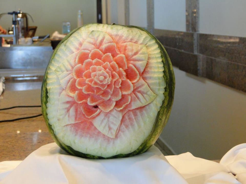 Liebevolle Dekoration am Buffet Grand Hotel Holiday Resort