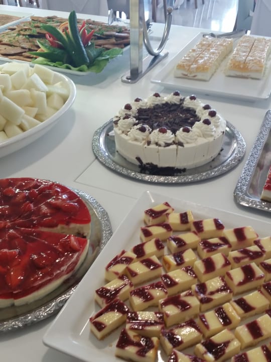 Gastro R2 BUGANVILLA Hotel & Spa