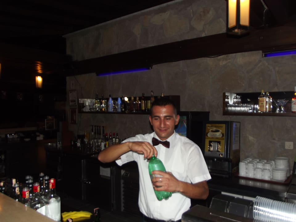 Unser lieblings Barkeeper Monachus Hotel & Spa