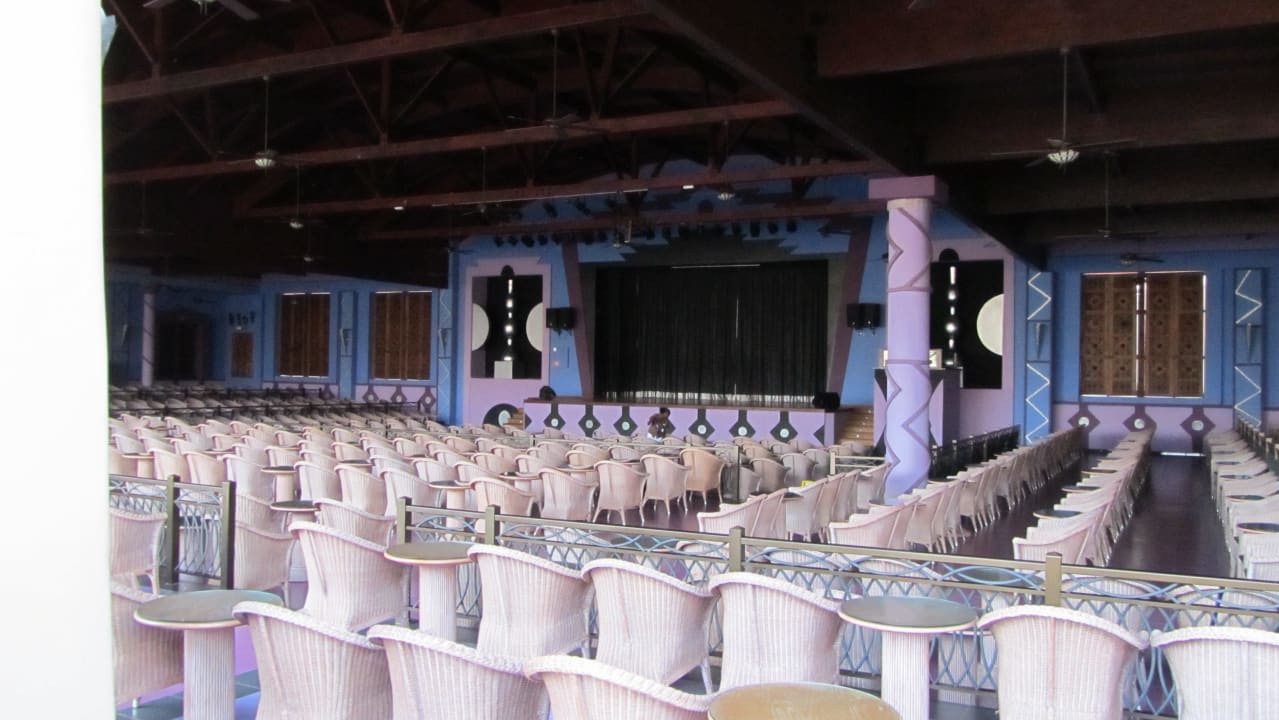 Showbühne Hotel Riu Touareg