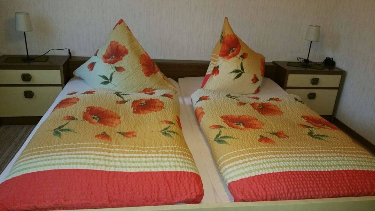 Schlafzimmer Hotel Pension Zur Schanze