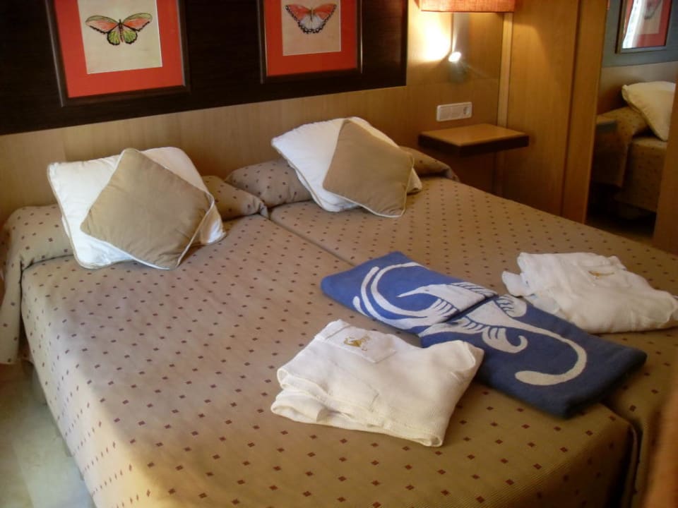 Bett Grupotel Playa de Palma Suites & Spa