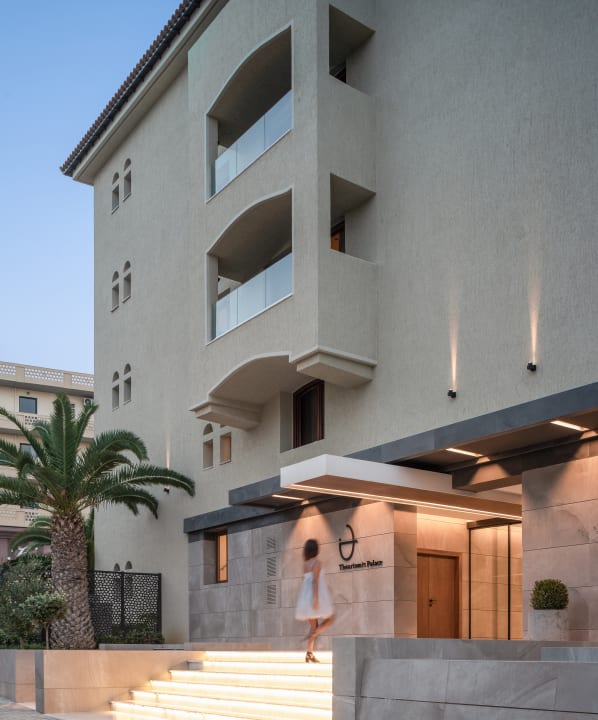 Außenansicht Hotel Theartemis Palace