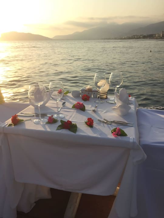 Romantic dinner Labranda Alantur Resort