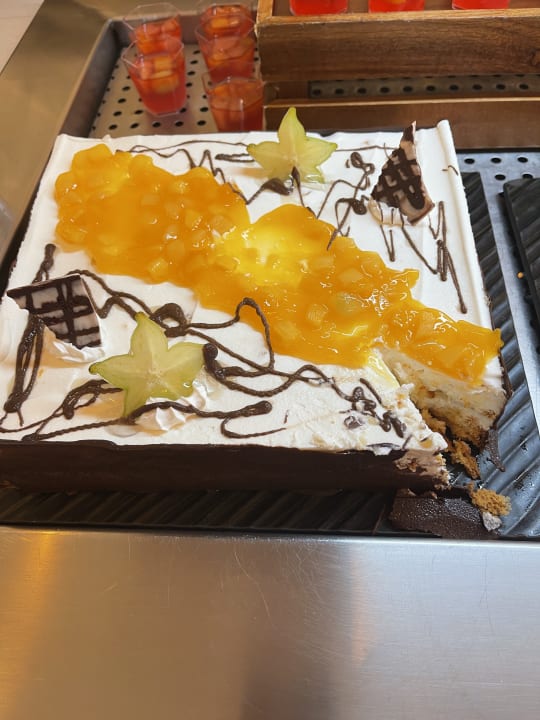 Gastro Crystal Springs Beach Hotel