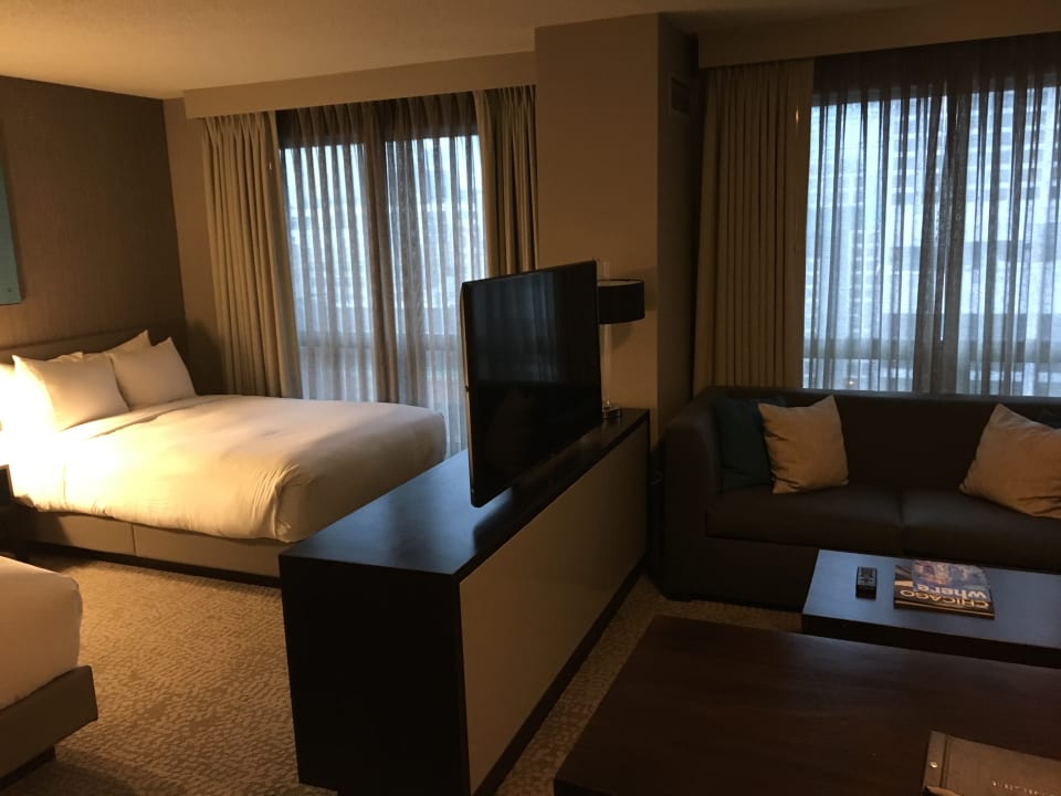 Zimmer Hotel Hilton Suites Chicago Magnificent Mile
