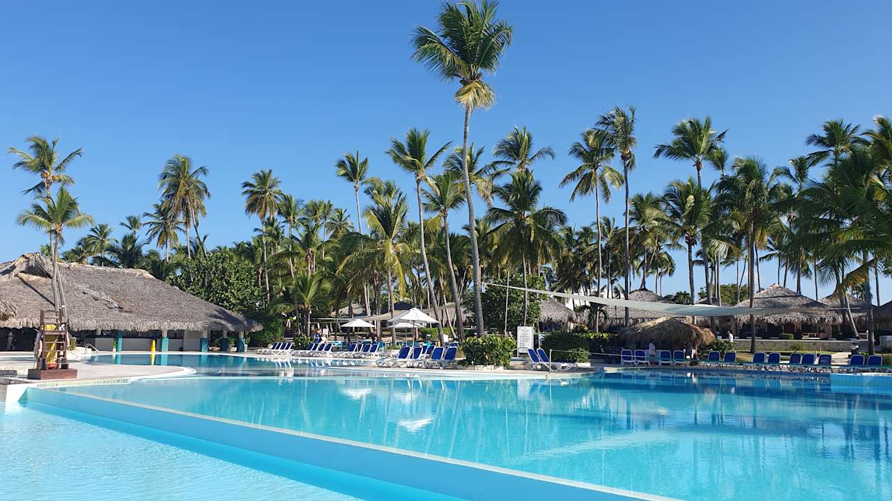 Pool Hotel Viva Dominicus Beach by Wyndham - All Inclusive Resort
