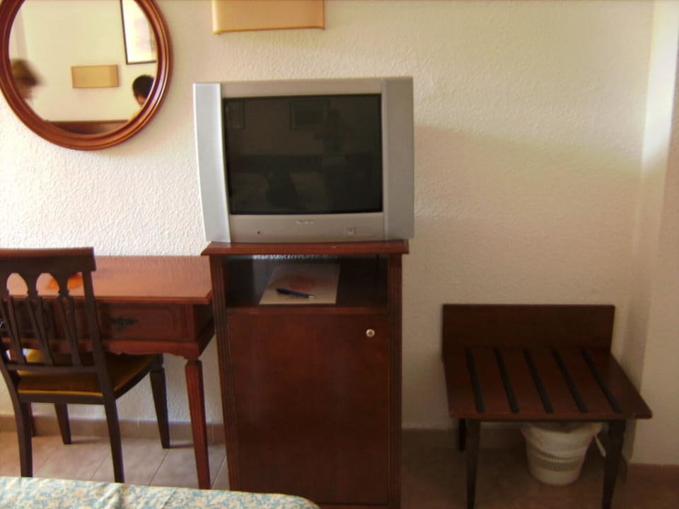 TV La Santa Maria Hotel