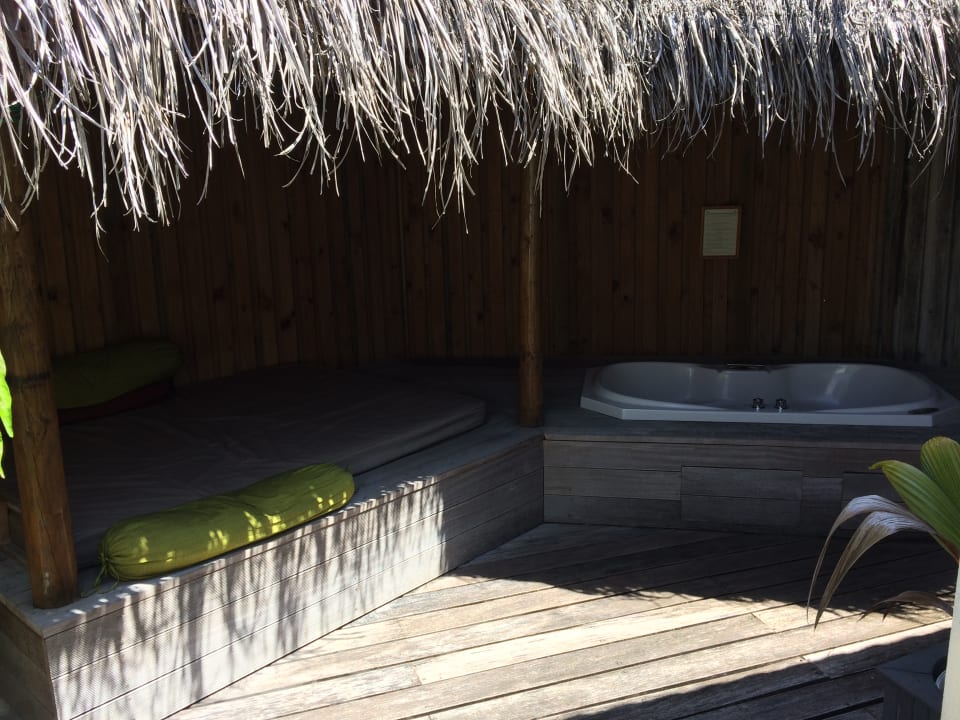 Zimmer Kuredu Island Resort & Spa