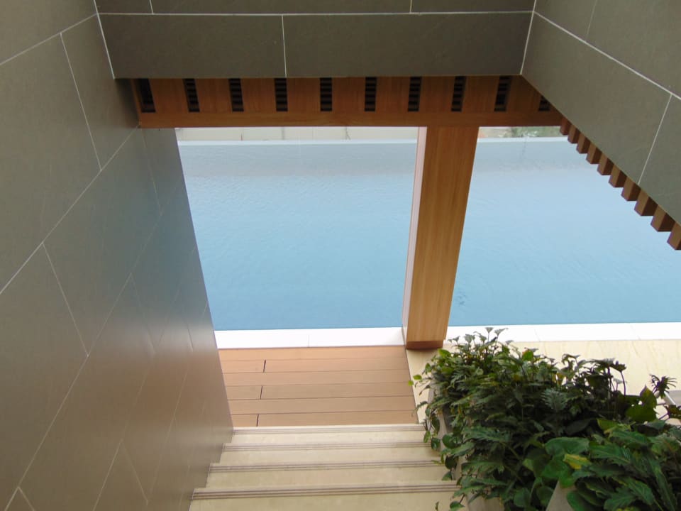 Pool D' Lecia Ha Long Hotel