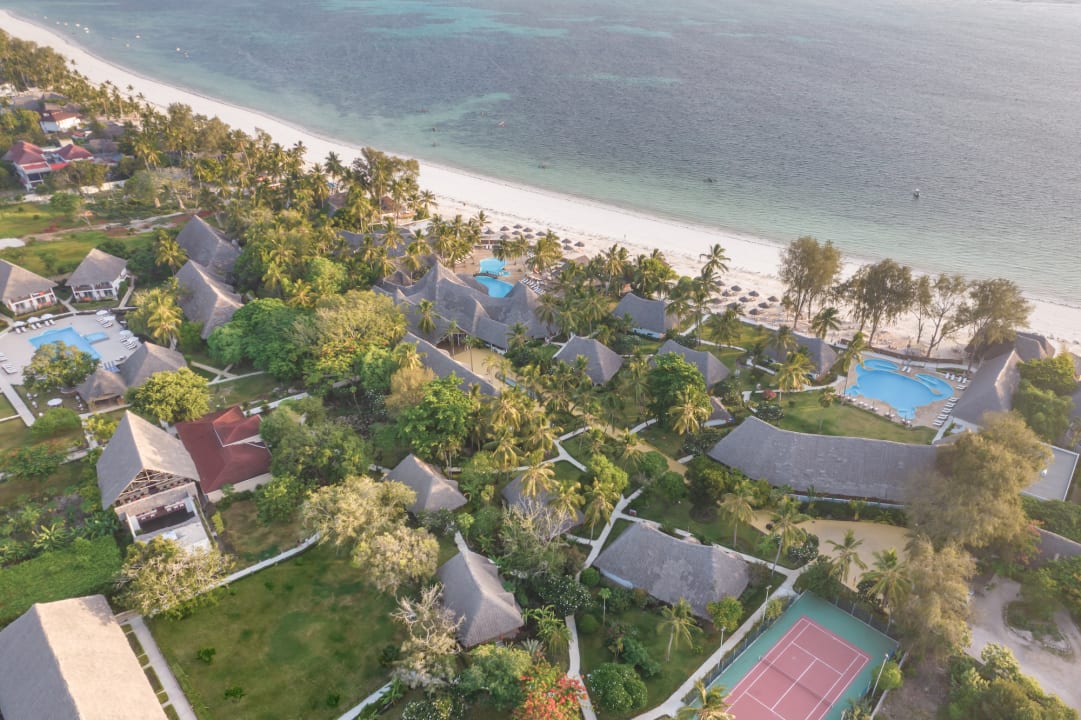 Außenansicht Hotel Kiwengwa Beach Resort