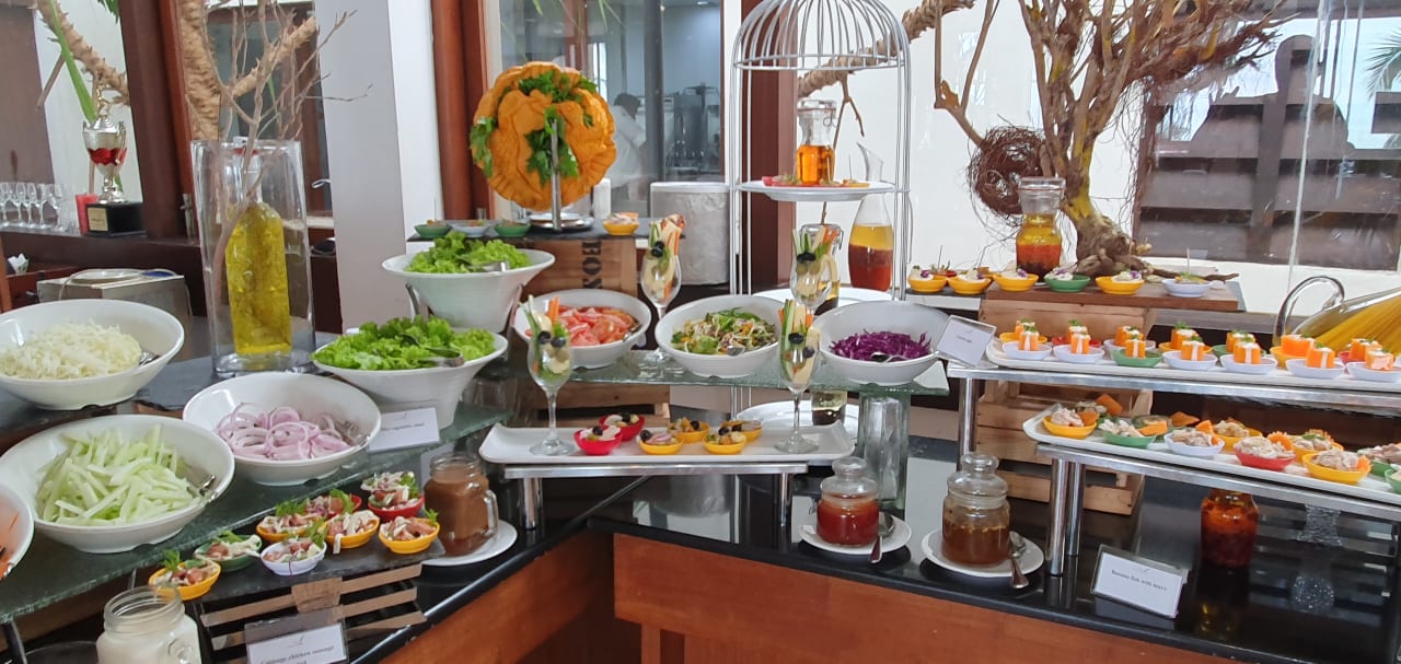 Gastro Pandanus Beach Resort & Spa