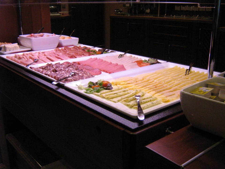 Wurst - und Käsewaren Hotel Königshof