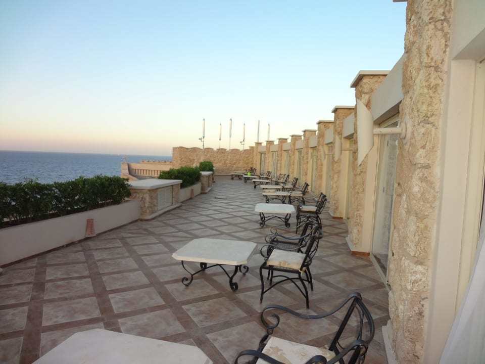 Тераса Pickalbatros Citadel Resort